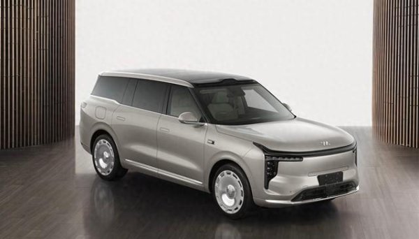 深圳股指期货配资 智己LS9前瞻：纯电续航里程318km 或售30.99万元起